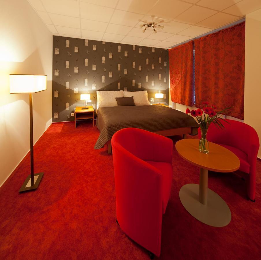 Hotel Limba Ctt Tvrdosin Habitación foto